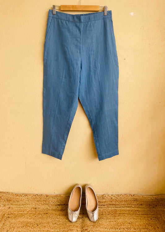 SkyShade Denim Straight Pants (Light Blue)