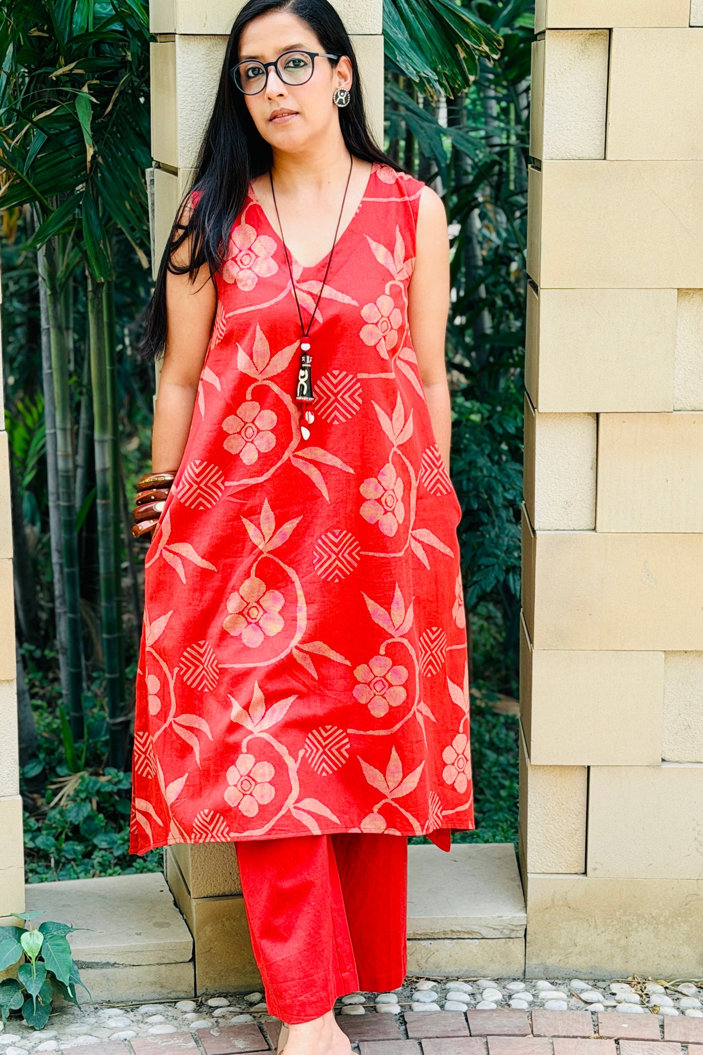 Red Cotton Flax Printed Kurta Set for Women